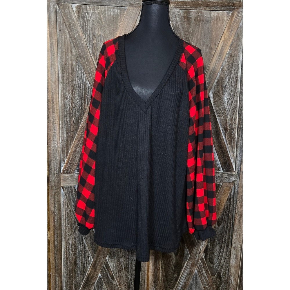 NWOT Emery Rose Black V-Neck Top with Red Buffalo Plaid Sleeves
